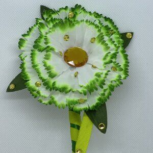 Green & White Ivvy Flower Multi-Layered St. Patrick's Day Writing Pen (StP20)